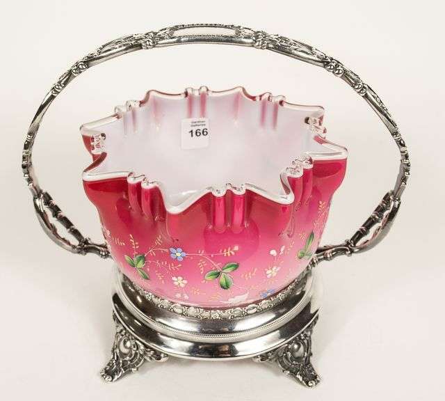 VICTORIAN BRIDE'S BASKET