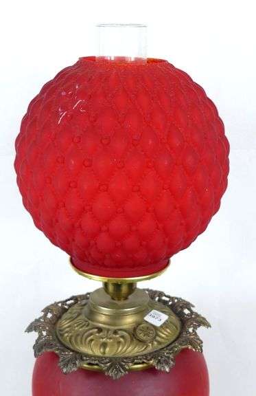 ANTIQUE SATIN GLASS TABLE LAMP