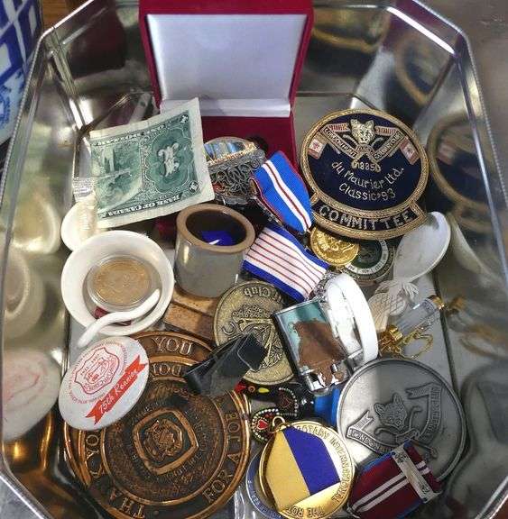 TIN OF ASSORTED CURIOS