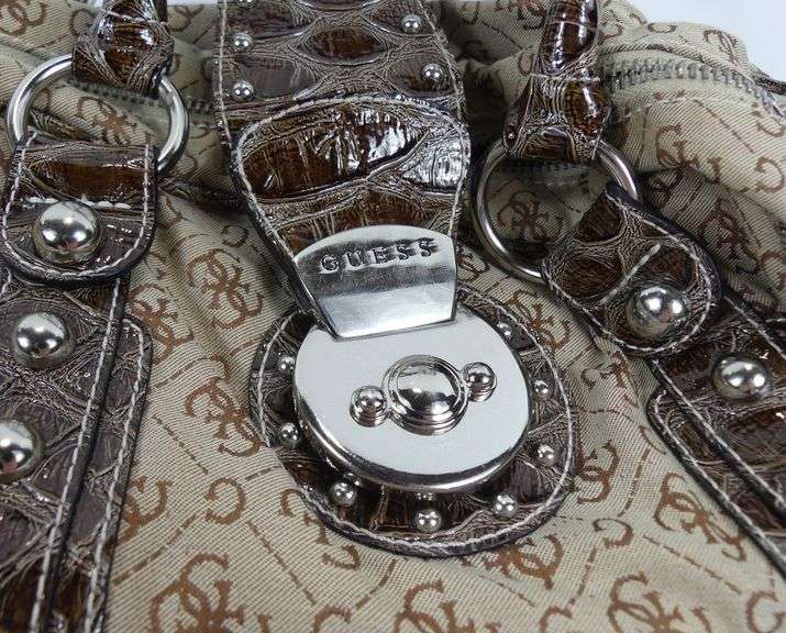 GUESS MONOGRAM PRINT SHOULDER BAG