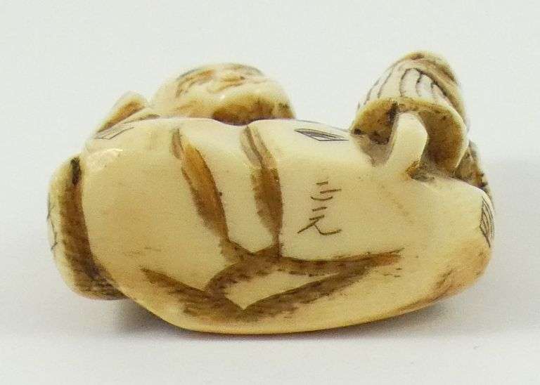 JAPANESE NETSUKE
