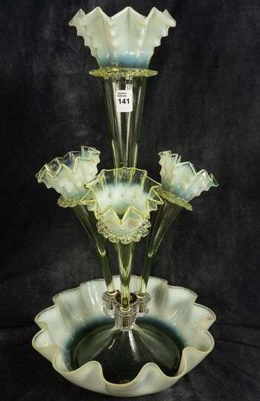 OPALESCENT URANIUM GLASS EPERGNE