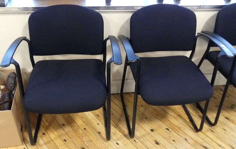 FOUR GENI COMMERCIAL WAITING ROOM CHAIRS