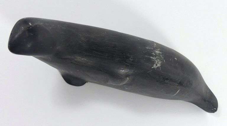 INUIT SEAL CARVING