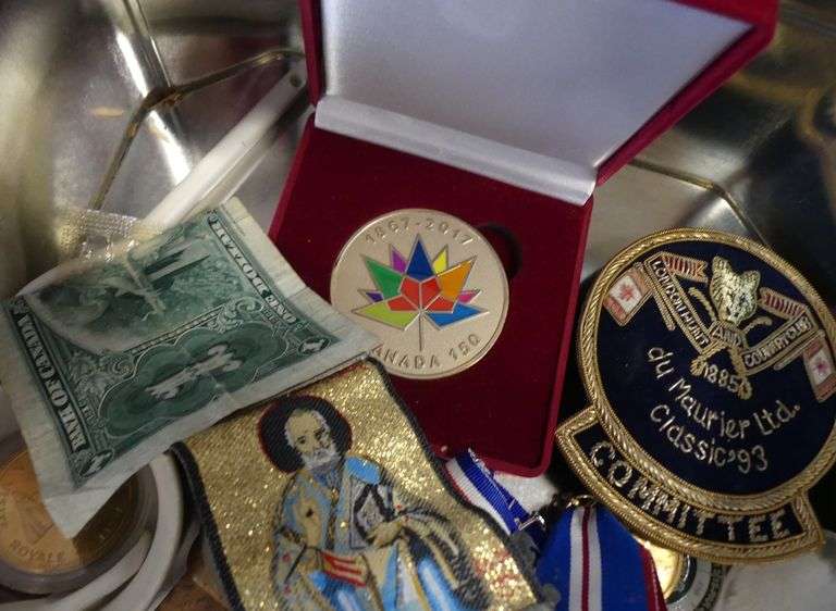 TIN OF ASSORTED CURIOS