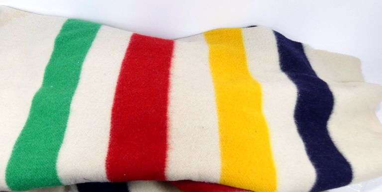 HUDSON'S BAY BLANKET
