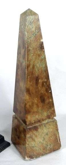 OBELISK & URN