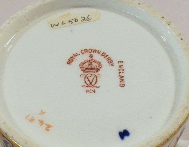 ROYAL CROWN DERBY "IMARI" BONE CHINA