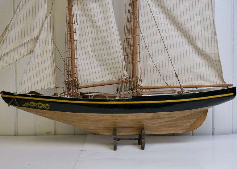 BLUENOSE MODEL