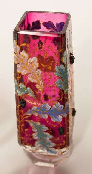 FIVE PIECES OF CRANBERRY GLASS