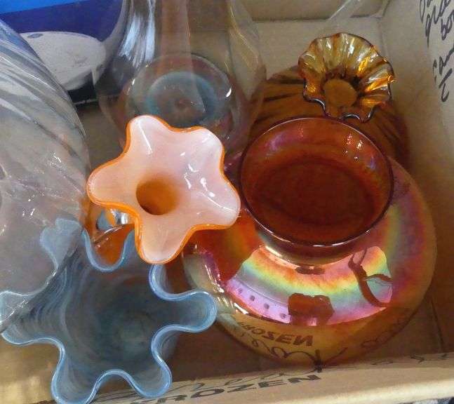 CANDLEHOLDERS, ART GLASS AND ELECTRONICS