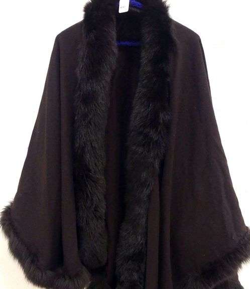FOX FUR WRAP-AROUND PONCHO