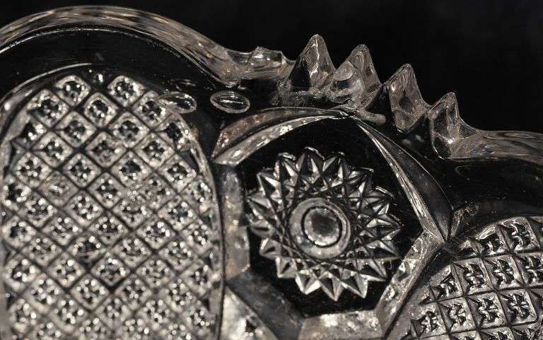 PRESSED GLASS BOWL AND DRESSER BOX