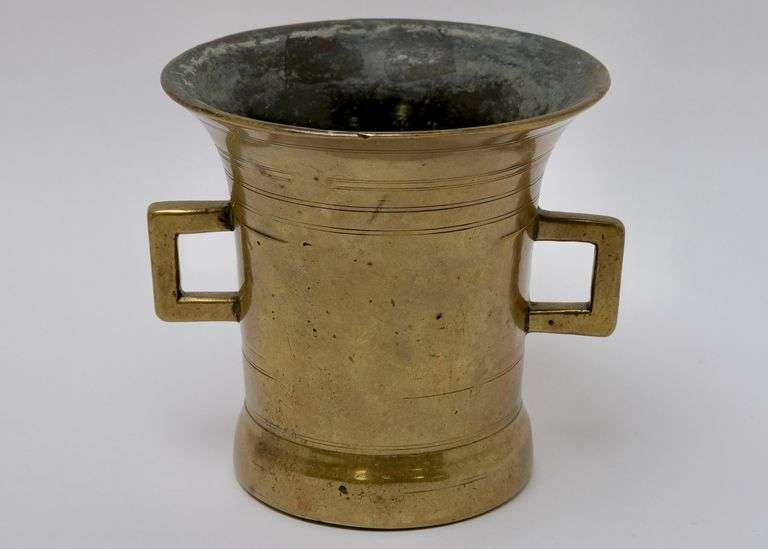 18TH C. ENGLISH MORTAR