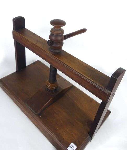 ANTIQUE BOOK PRESS