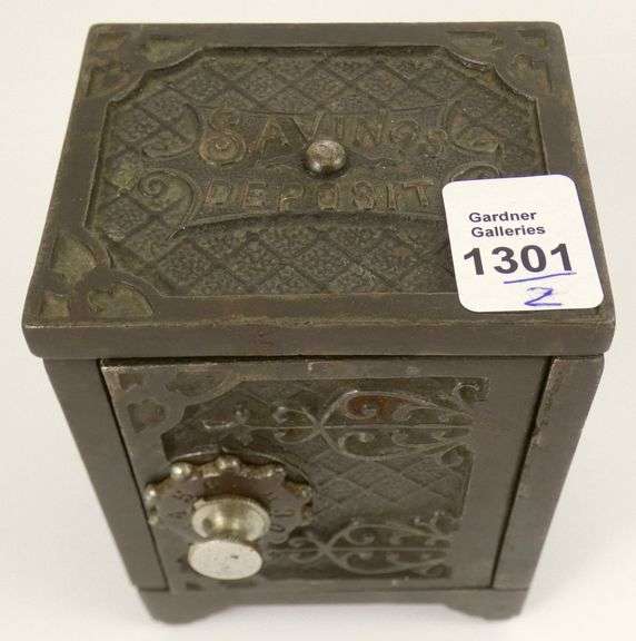 2 KENTON CAST IRON BANKS