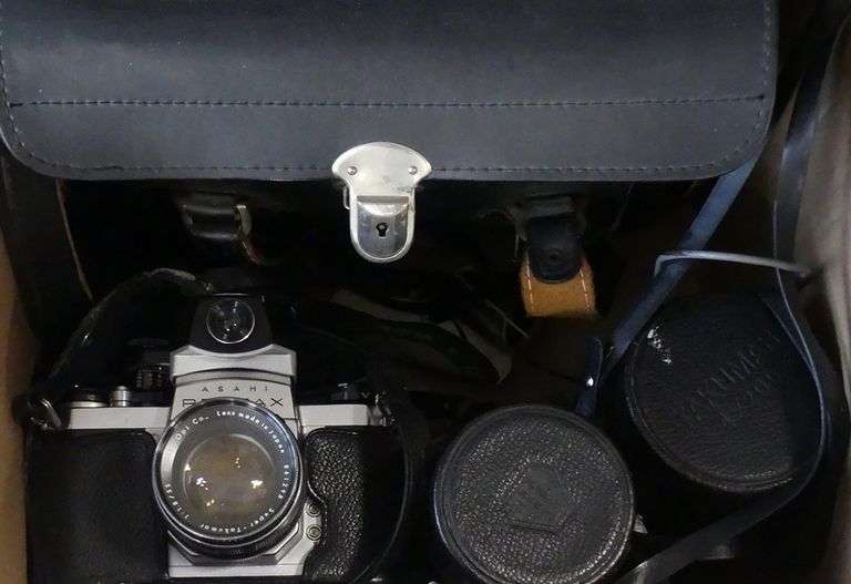 CAMERA, LENSES AND ACCESSORIES