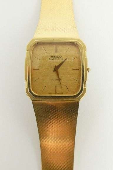 2 SEIKO QUARTZ WRISTWATCHES