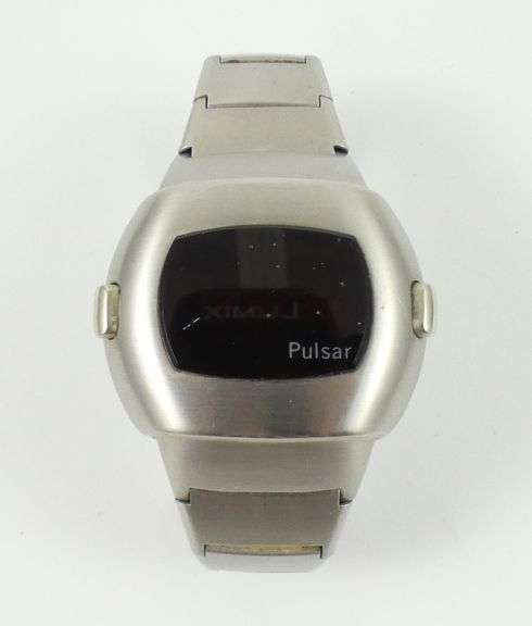COLLECTOR'S PULSAR WRISTWATCH