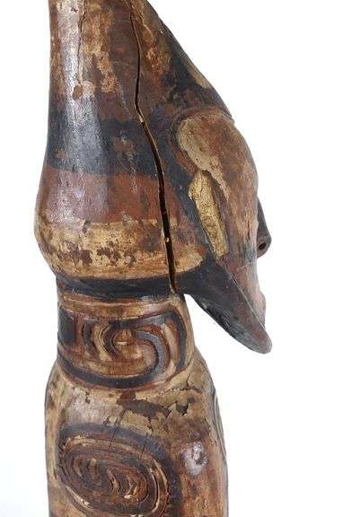 OCEANIC WOOD CARVING