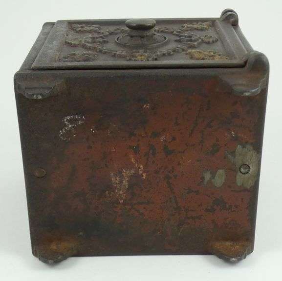 MOON & STAR STILL BANK