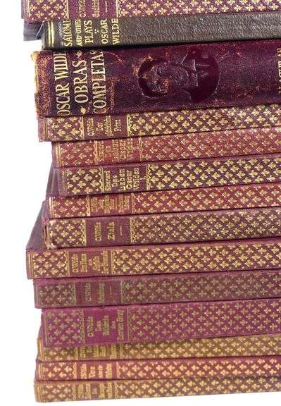 OSCAR WILDE VOLUMES