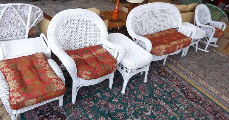 RETRO WICKER SUNROOM SET