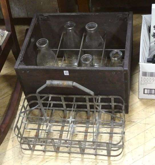 MILK CRATE WITH BOTTLES AND CARRIER