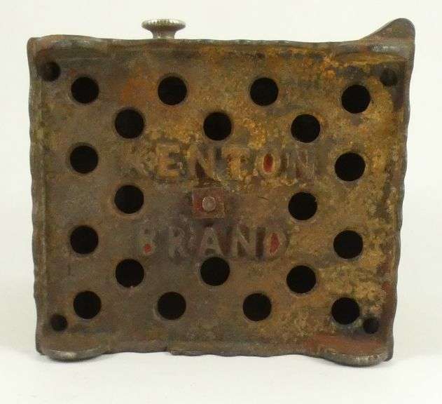 KENTON CAST IRON COIN BANK