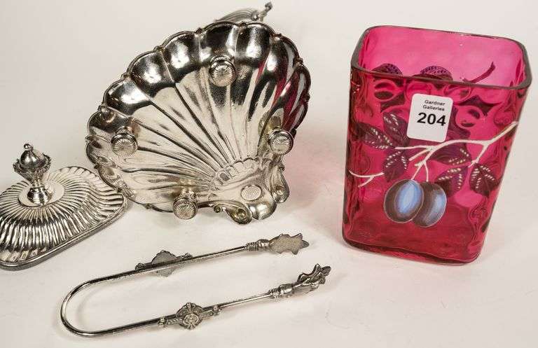 CRANBERRY GLASS PICKLE CRUET