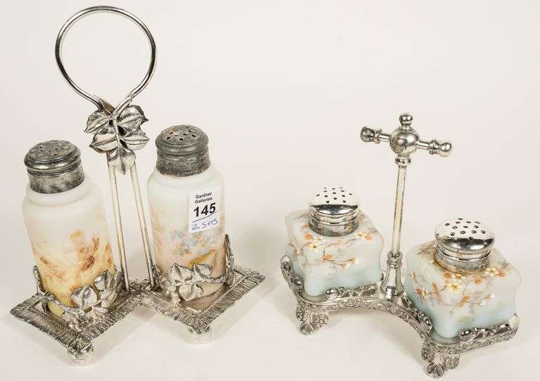 TWO PAIRS OF SHAKERS ON STANDS