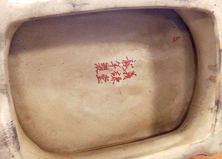 PAIR OF CHINESE IMARI PLANTERS AND STANDS