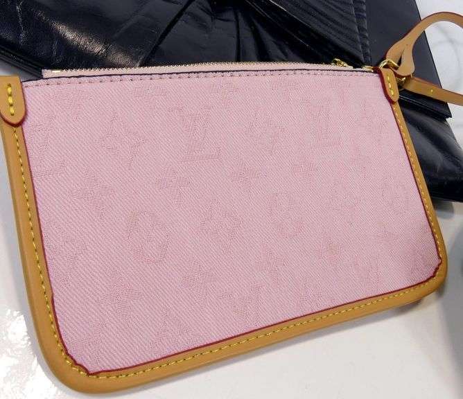 DESIGNER PURSES & SCARF