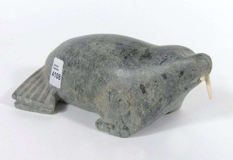 INUIT SOAPSTONE CARVING