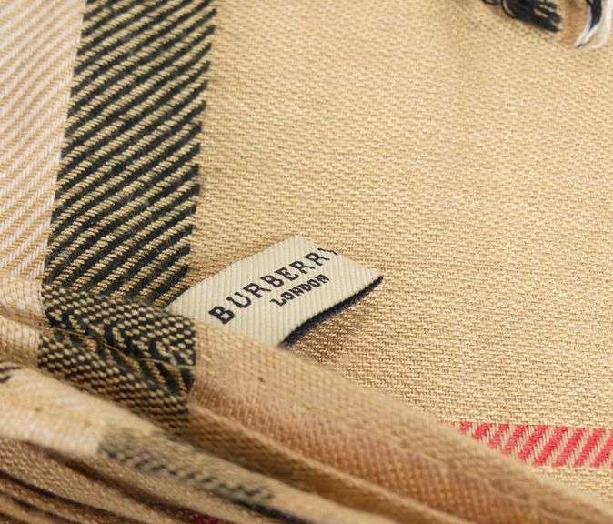 BURBERRY SCARF