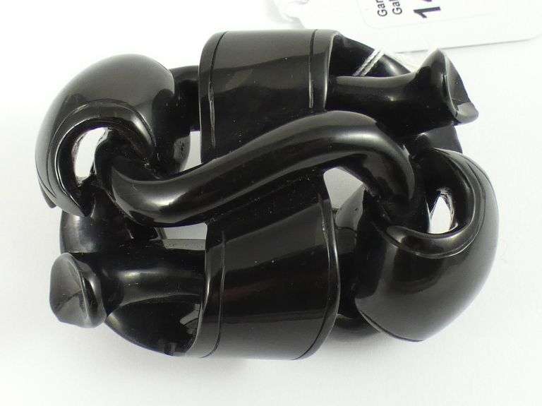 VICTORIAN MOURNING BROOCH