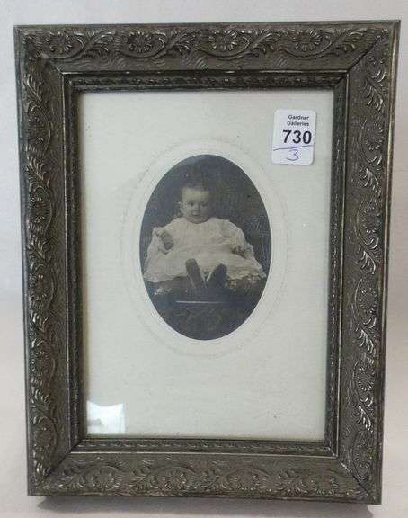 STERLING TOILETTE SET AND PHOTO