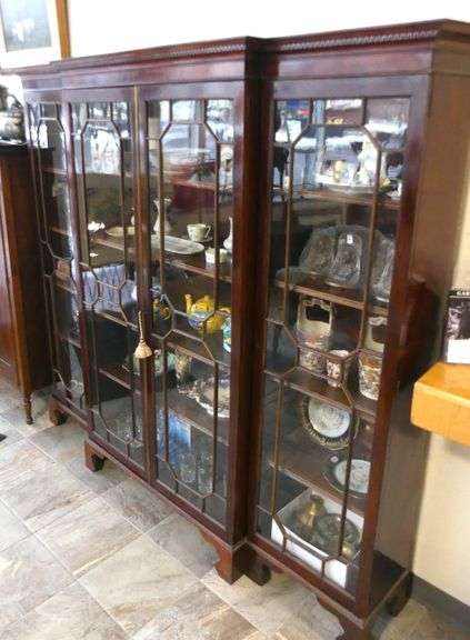 EXCEPTIONAL VICTORIAN BOOKCASE