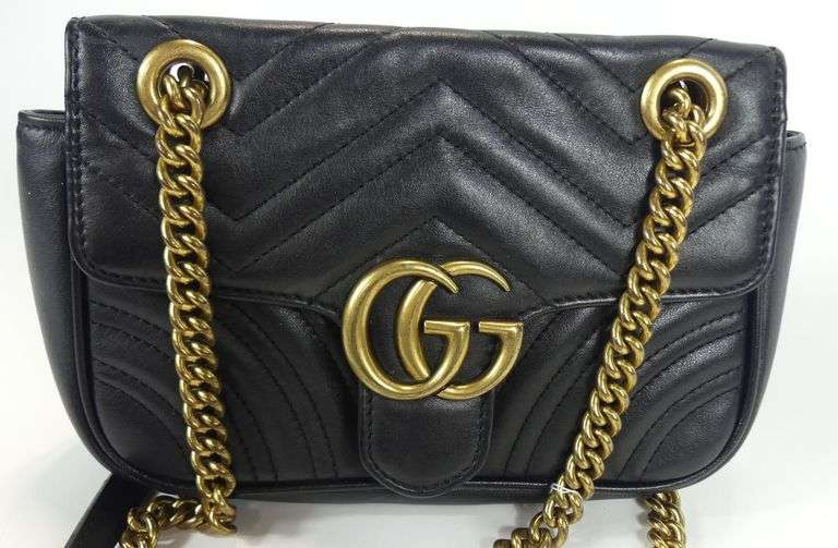 GUCCI BLACK LEATHER PURSE