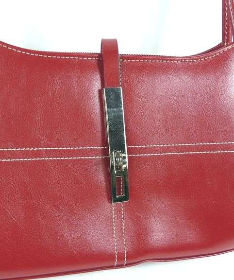 RED LEATHER SHOULDER BAG