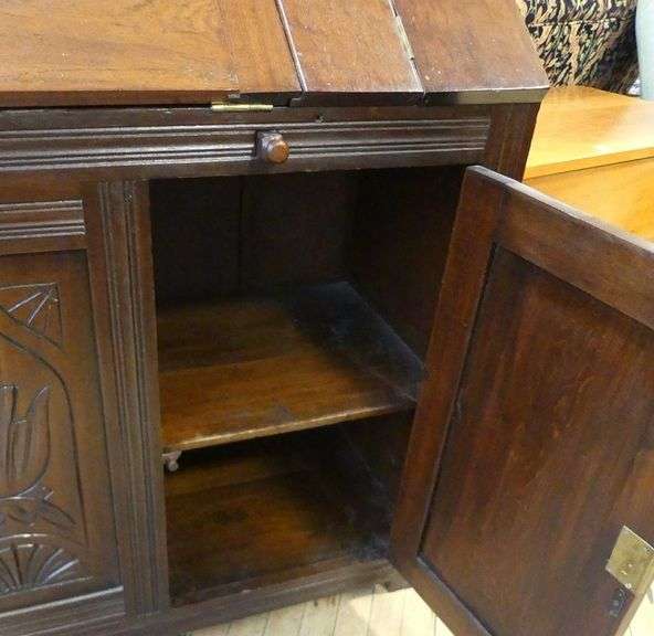 UNIQUE MAHOGANY SLANT FRONT DESK