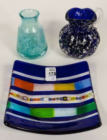 THREE PIECES OF ART GLASS