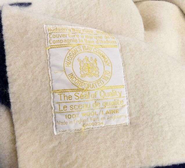 HUDSON'S BAY BLANKET