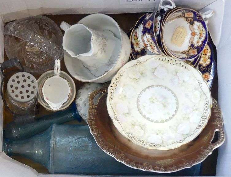 BOX LOT OF CHINA AND GLASSWARE