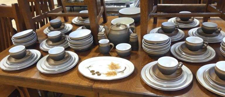 DENBY POTTERY DINNERWARE