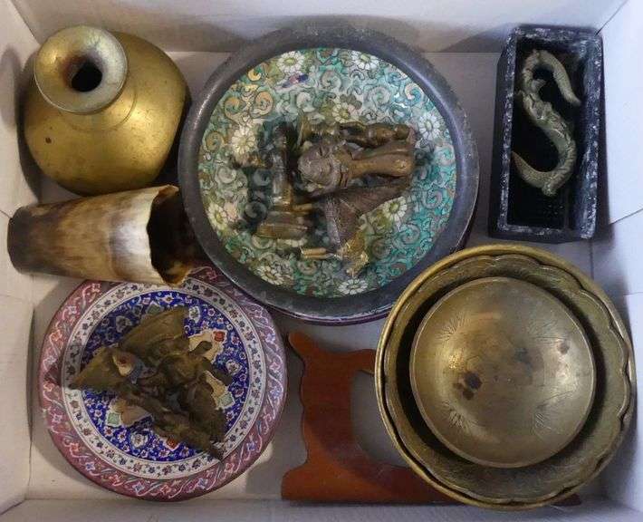 BOX LOT OF ASIAN METALWARE