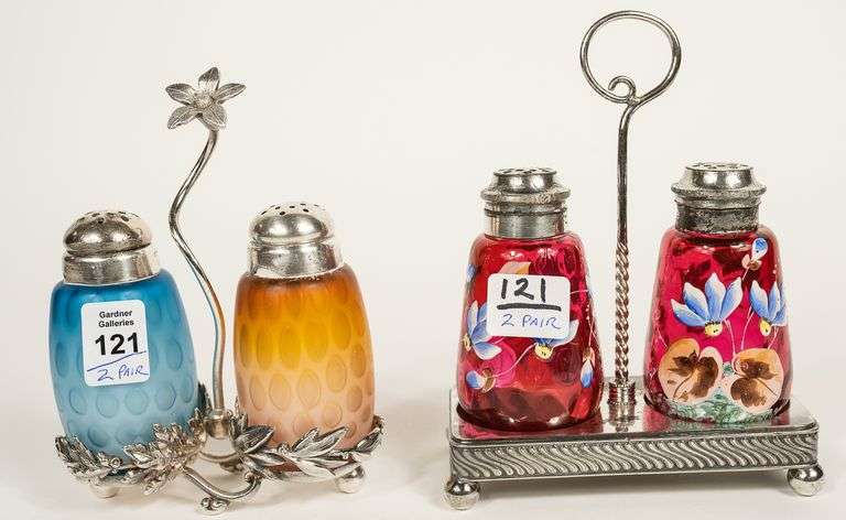 TWO PAIRS OF SHAKERS ON STANDS