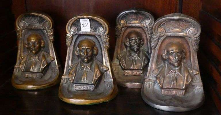 TWO PAIRS OF "SHAKESPEARE" BOOKENDS