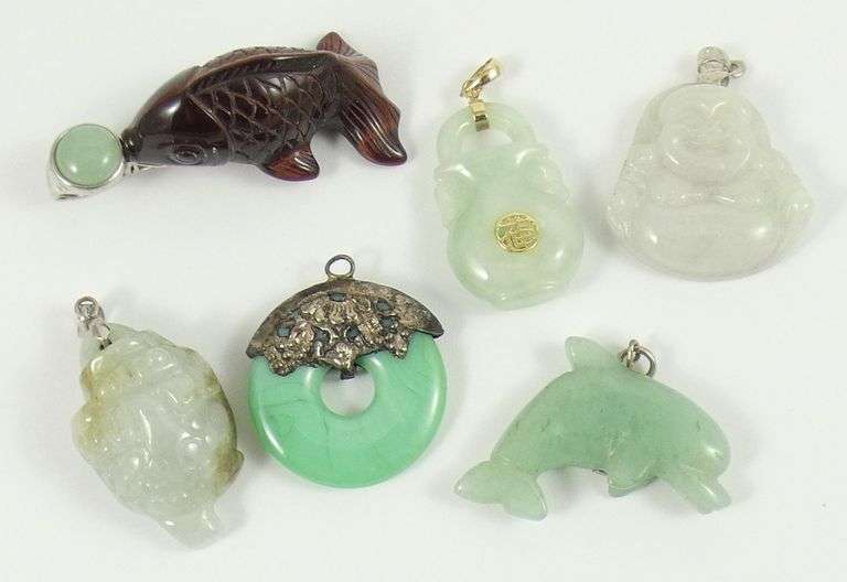6 PENDANTS OR CHARMS