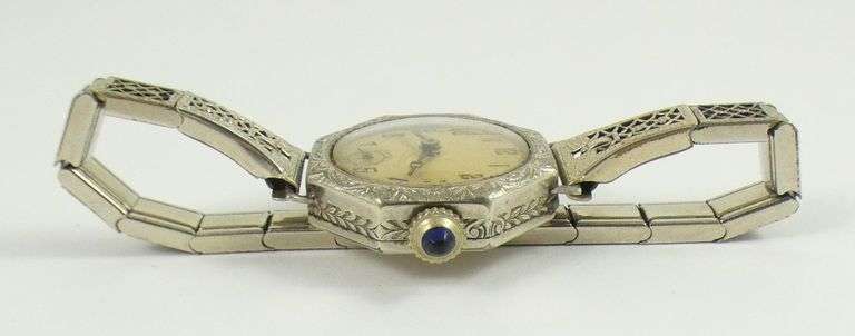 LADIES' ART DECO ERA WRISTWATCH